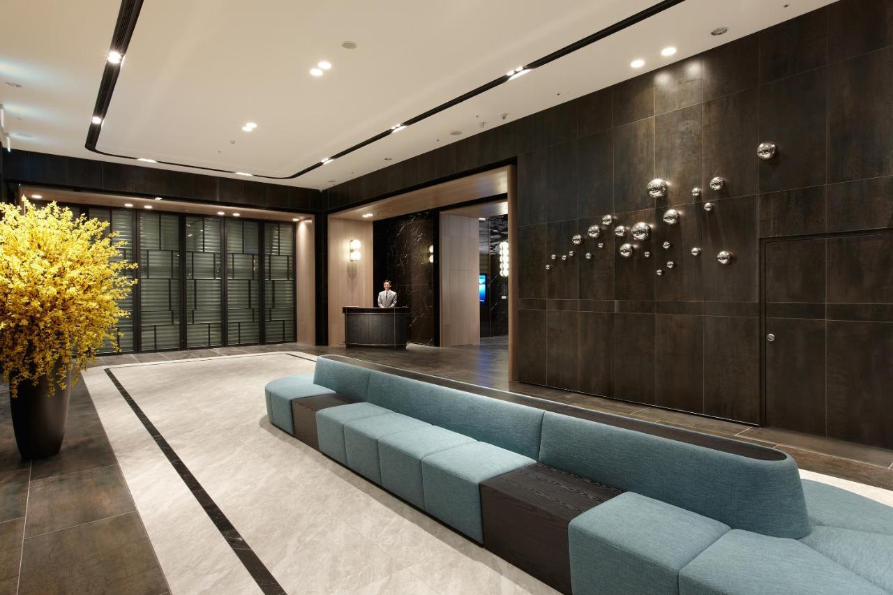 Cozzi Blu Hotel Csungli Kültér fotó Lobby